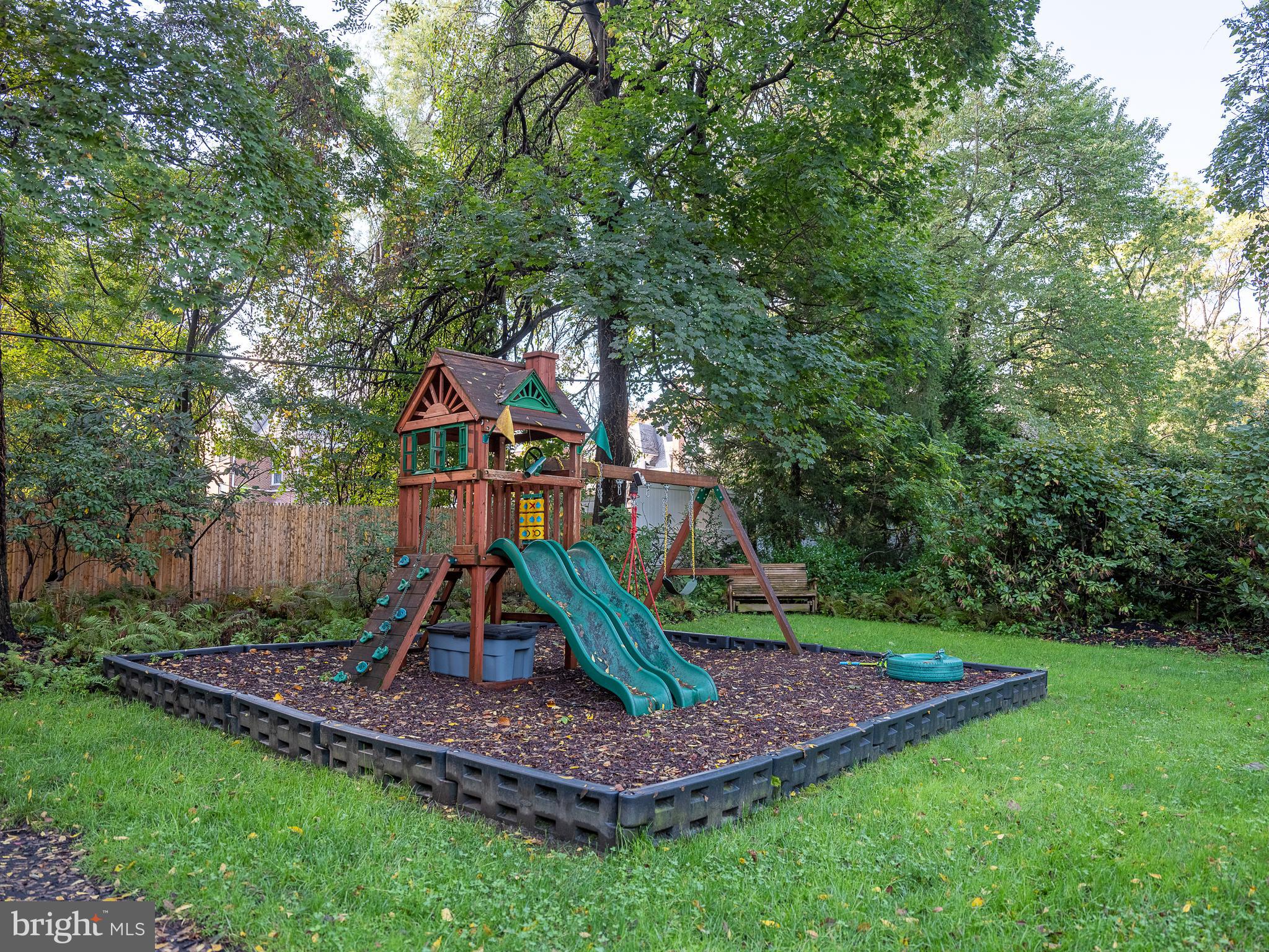 34 Llanberris Road Bala Cynwyd, PA 19004 - Photo 24 of 27