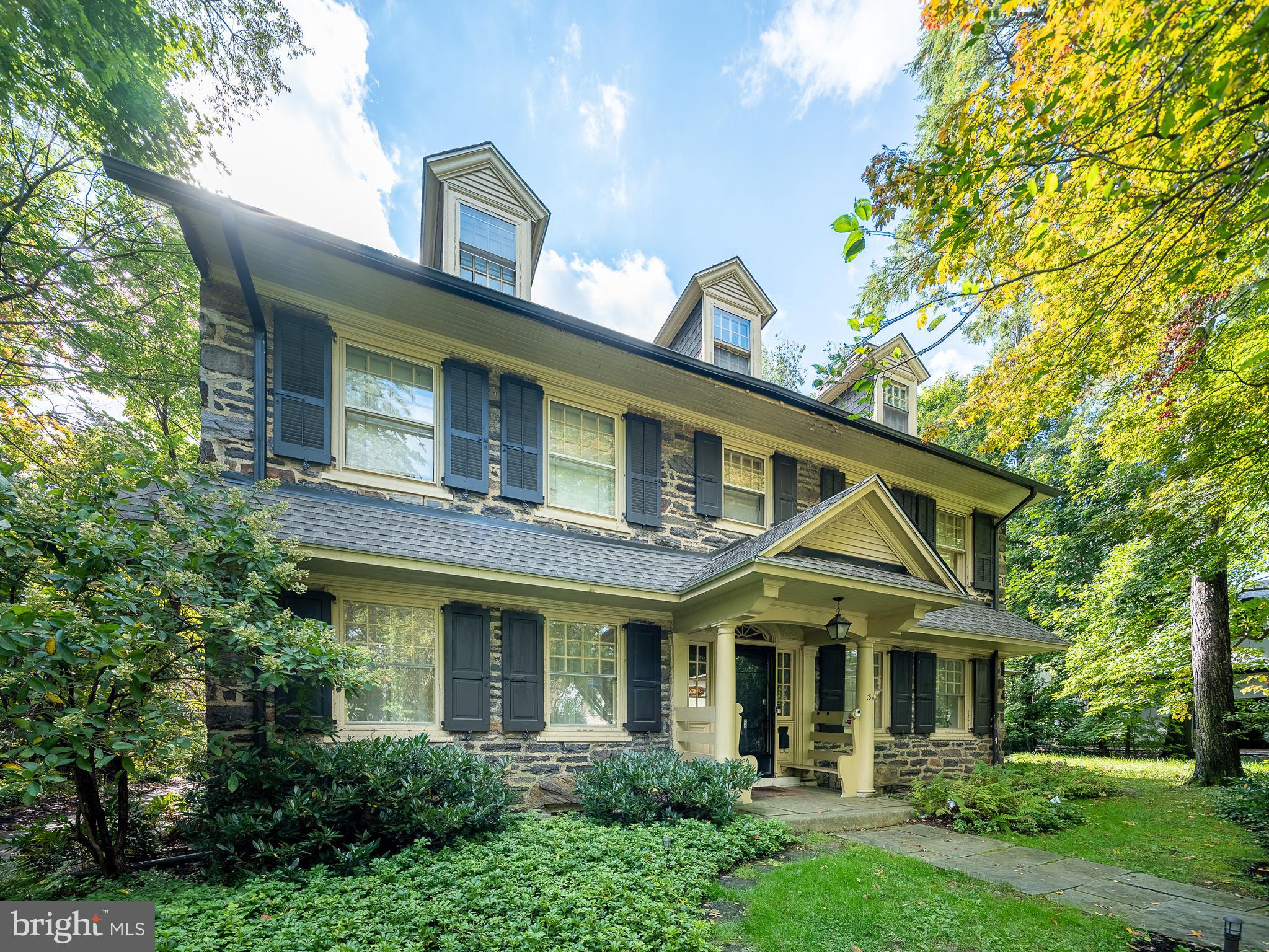 34 Llanberris Road Bala Cynwyd, PA 19004 - Photo 4 of 27