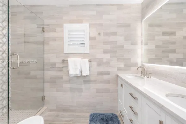 $3,249,000 | 111 Spoonbill Road, Tavernier, FL 33070