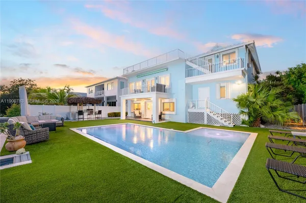 $3,249,000 | 111 Spoonbill Road, Tavernier, FL 33070