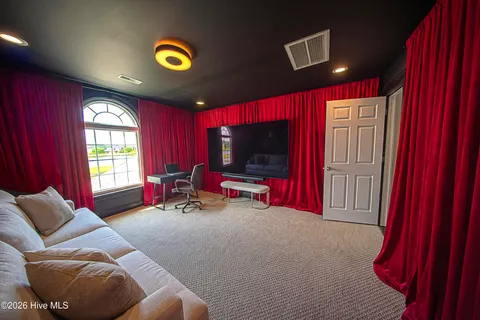 $1,239,000 | 1223 Autumn Lakes Drive, Grimesland, NC 27837