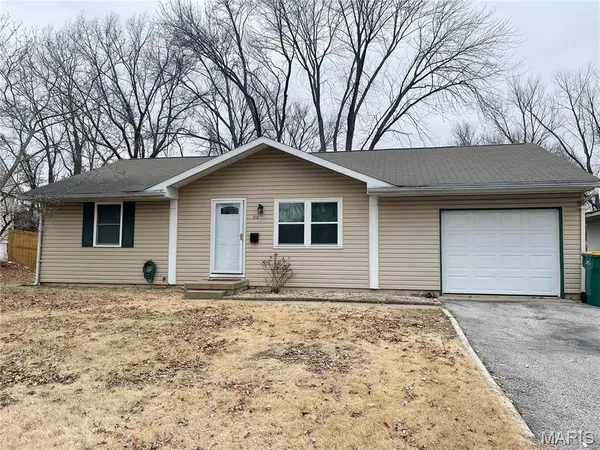$1,595 | 712 Juniper Drive, O'Fallon, IL 62269
