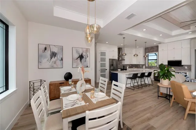 $575,000 | 11 Pinehurst Court, Rotonda West, FL 33947