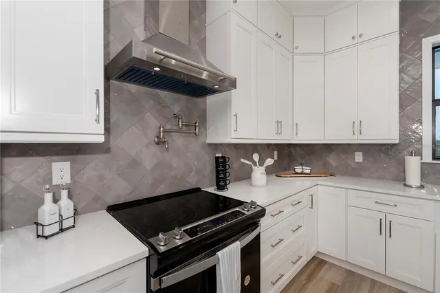 $575,000 | 11 Pinehurst Court, Rotonda West, FL 33947