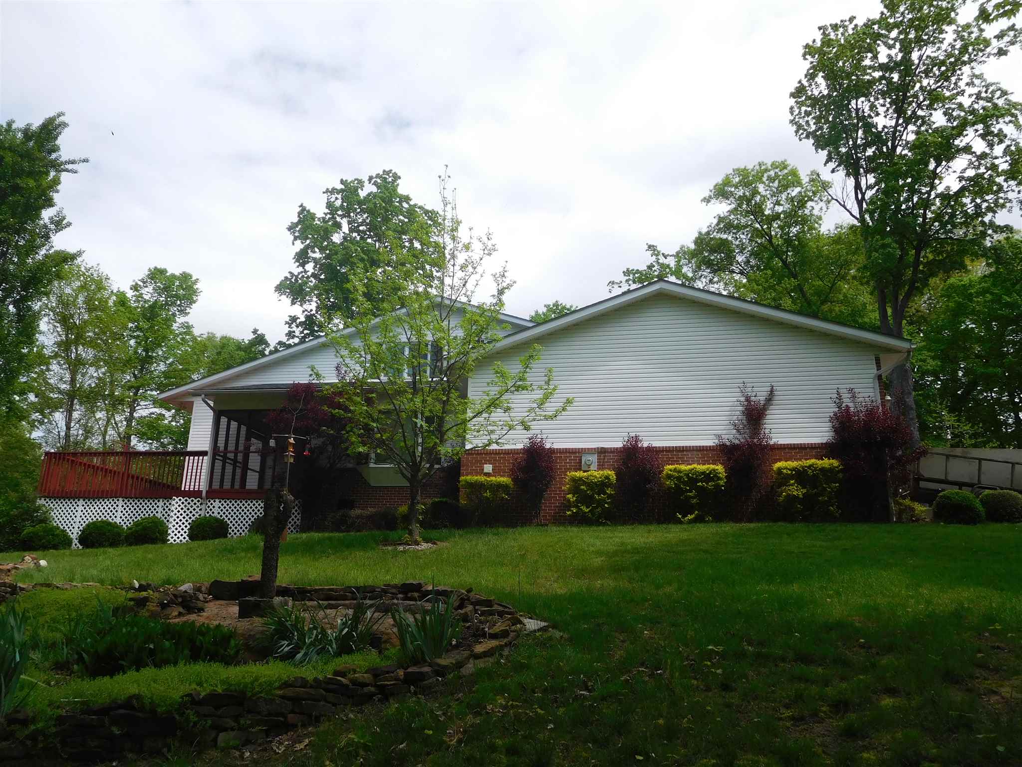 8499 West Elwren Road Bloomington, IN 47403 - Photo 2 of 32 Gallery Image 2
