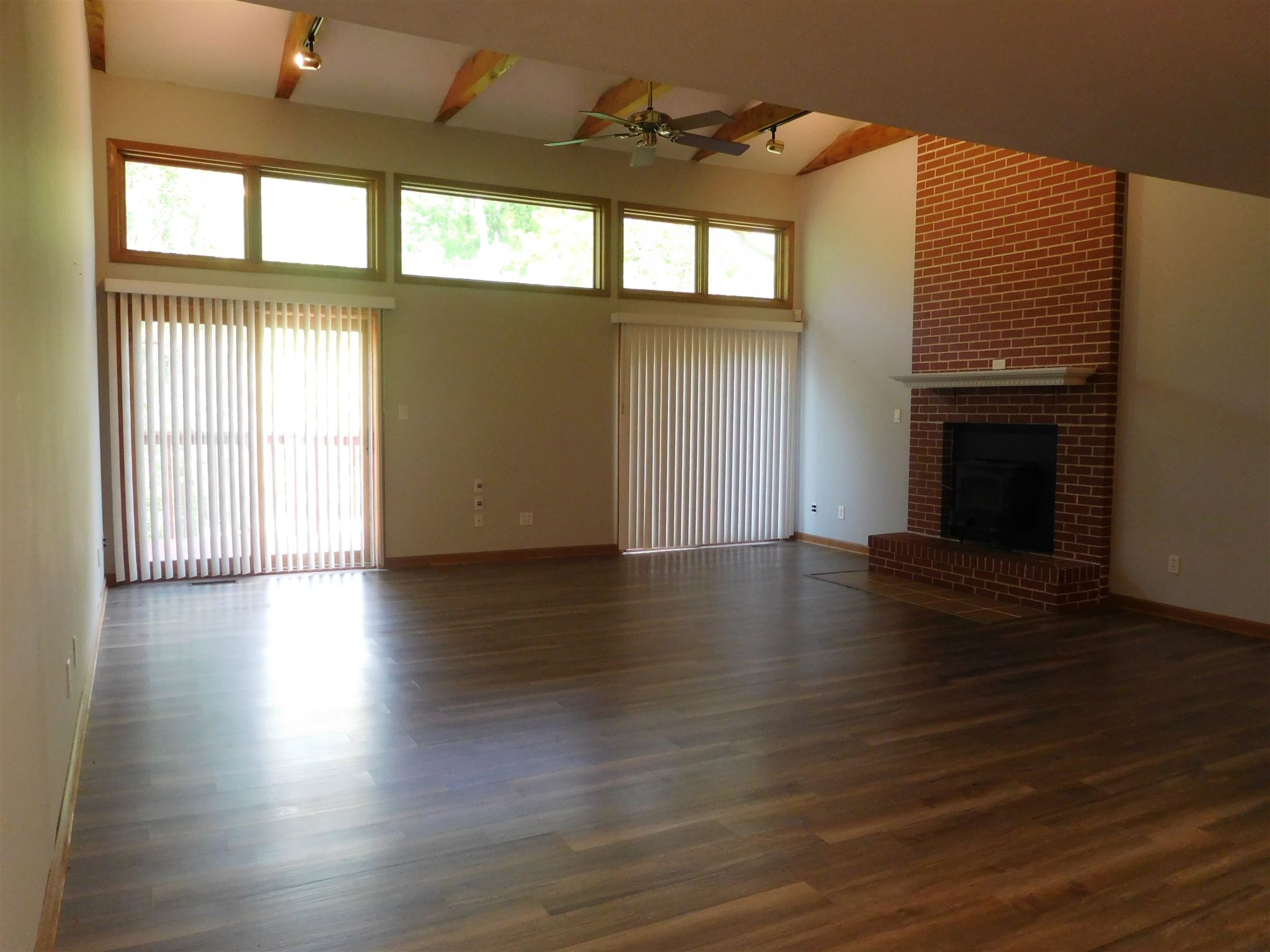 8499 West Elwren Road Bloomington, IN 47403 - Photo 12 of 32 Gallery Image 12