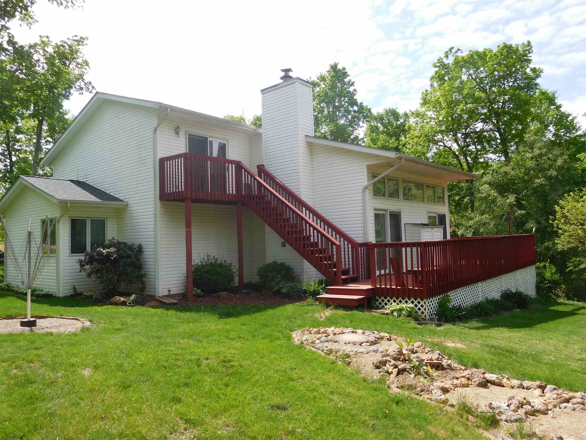 8499 West Elwren Road Bloomington, IN 47403 - Photo 3 of 32 Gallery Image 3