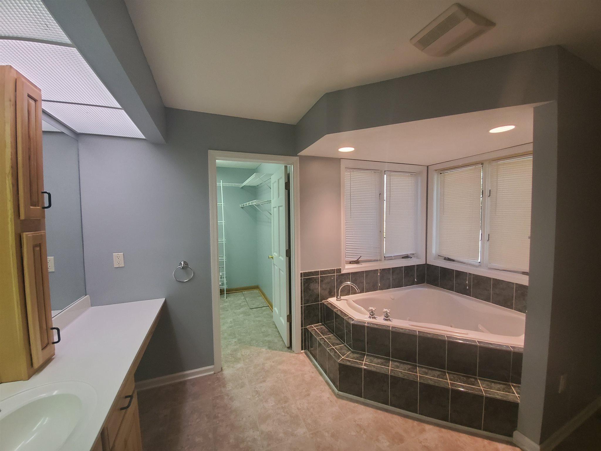 8499 West Elwren Road Bloomington, IN 47403 - Photo 21 of 32 Gallery Image 21