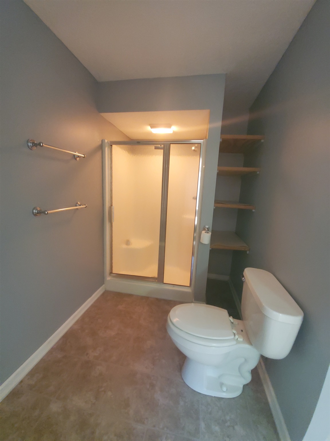8499 West Elwren Road Bloomington, IN 47403 - Photo 22 of 32 Gallery Image 22
