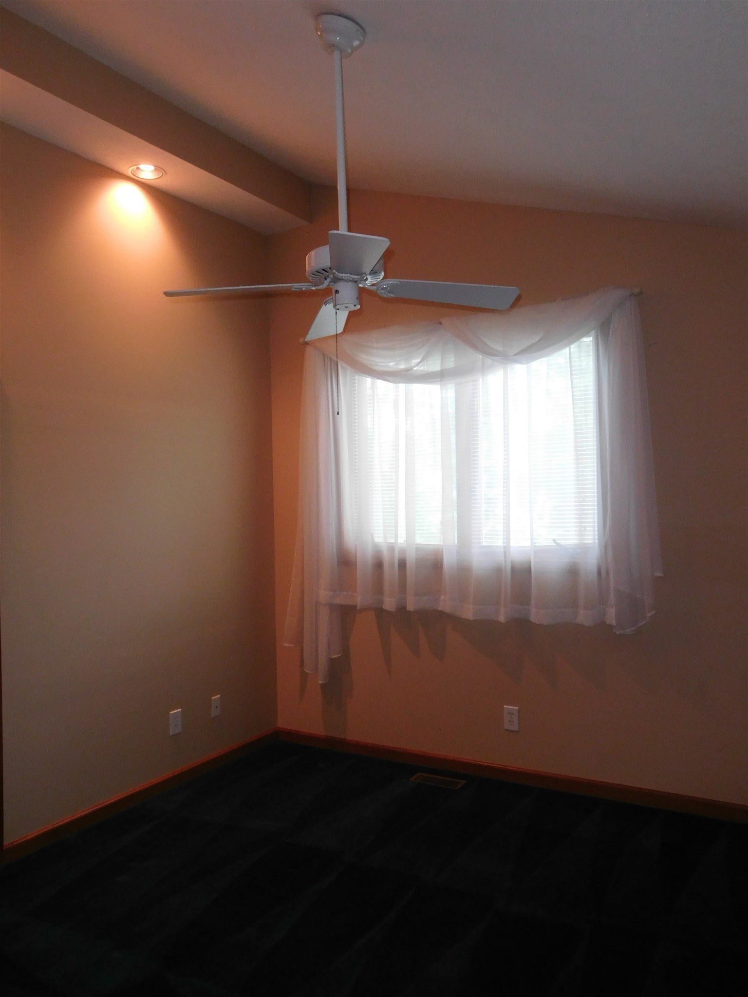 8499 West Elwren Road Bloomington, IN 47403 - Photo 25 of 32 Gallery Image 25