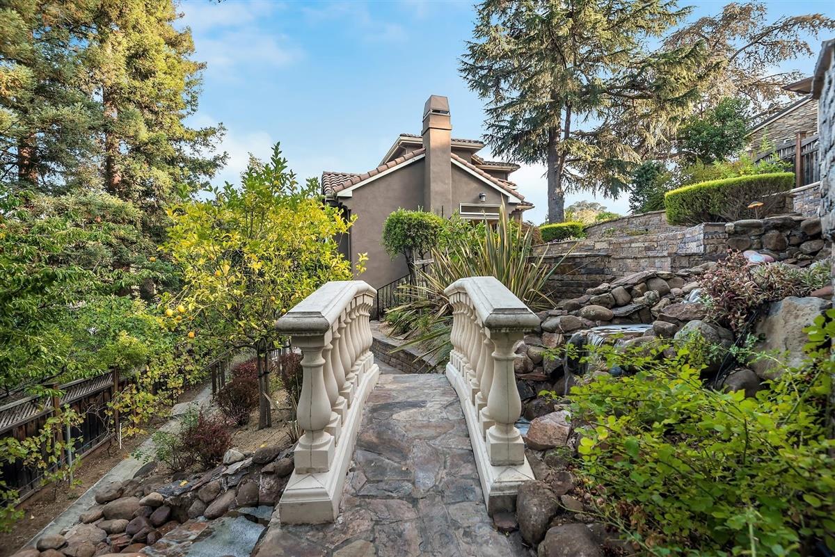 22561 Ricardo Road Cupertino, CA 95014 - Photo 53 of 57 Gallery Image 53