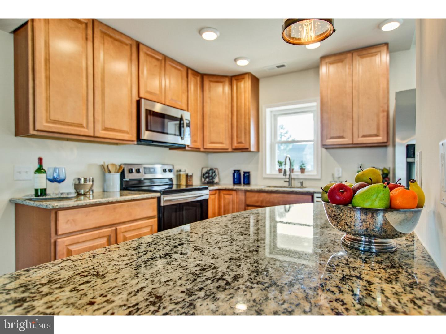 12 Grapevine Road Levittown, PA 19057 - Photo 8 of 24
