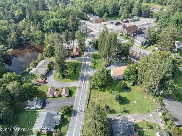 $1,950,000 | 2413 Route 390 Canadensis Pa, Canadensis, PA 18325