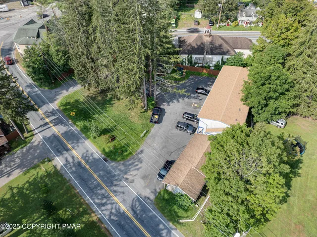 $1,950,000 | 2413 Route 390 Canadensis Pa, Canadensis, PA 18325