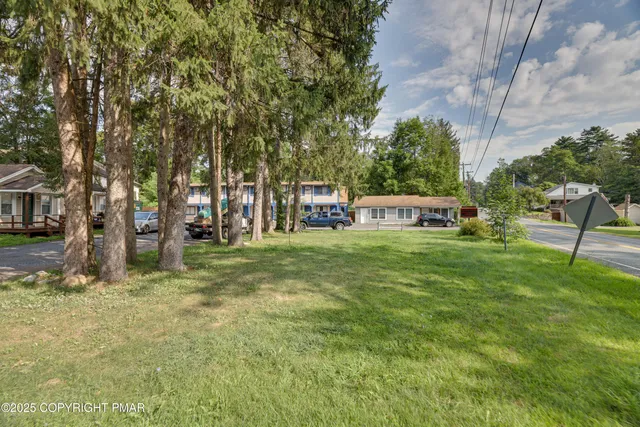 $1,950,000 | 2413 Route 390 Canadensis Pa, Canadensis, PA 18325