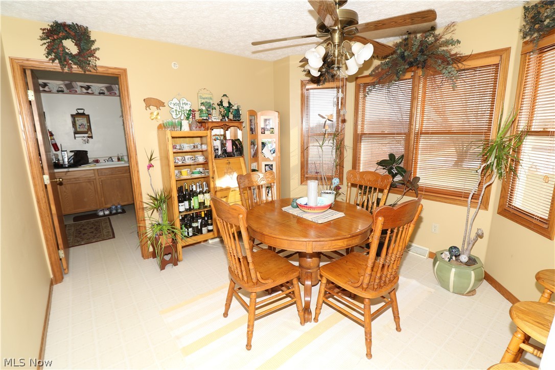 3318 Butler Road Wakeman, OH 44889 - Photo 4 of 31