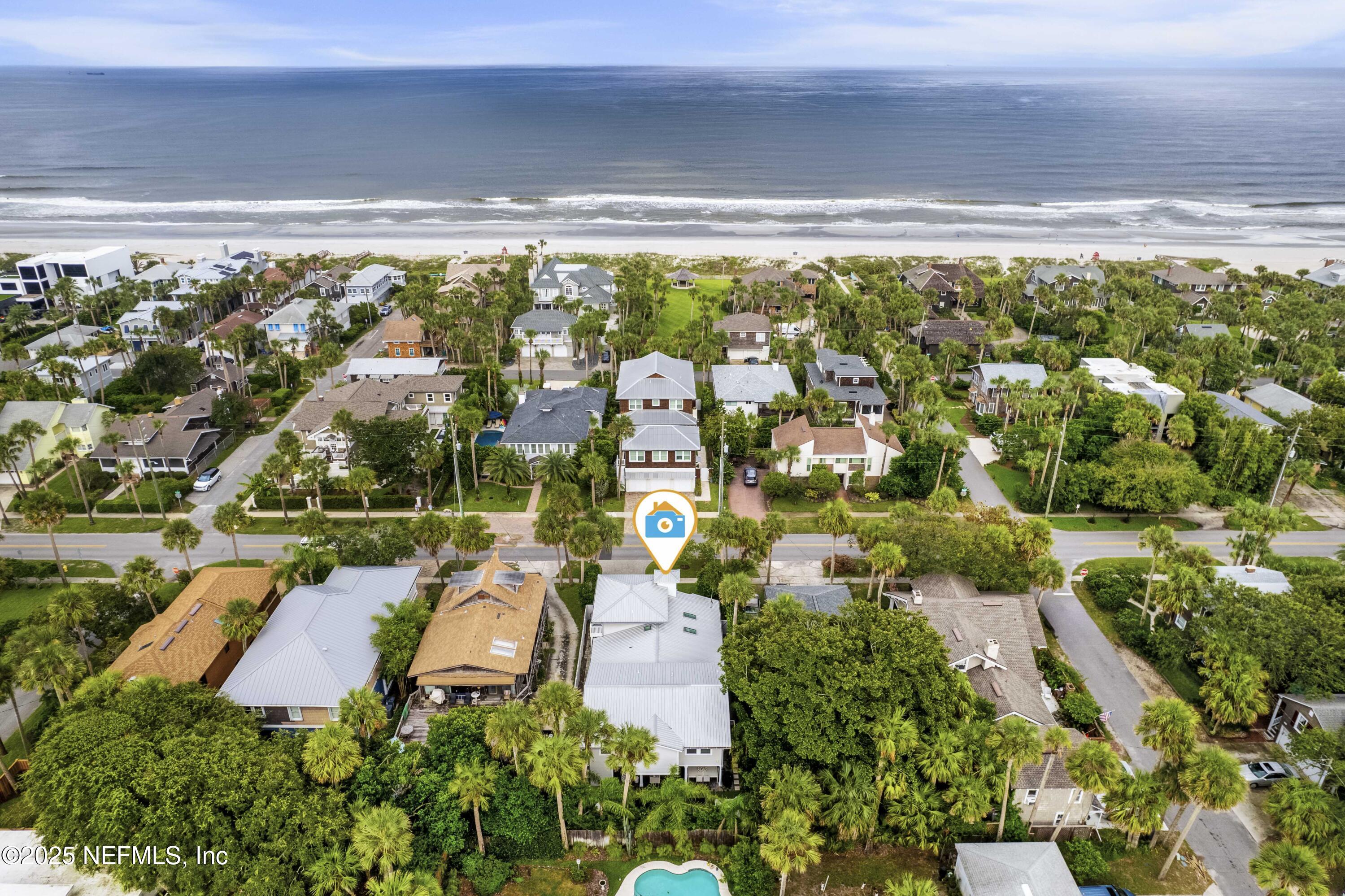 440 Ocean Boulevard Atlantic Beach, FL 32233 - Photo 34 of 34 a view of a city