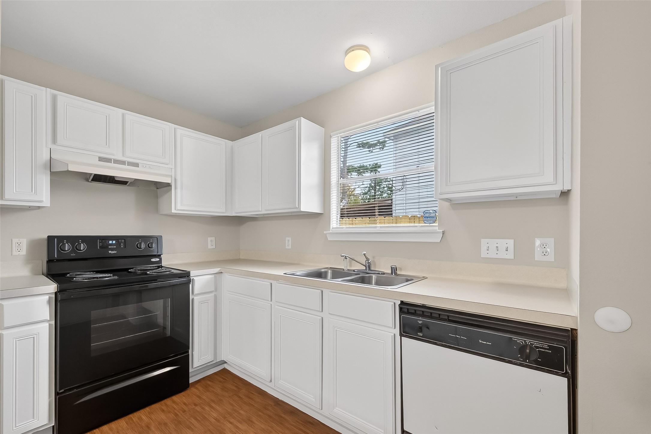 16022 Old River Road Channelview, TX 77530 - Photo 12 of 34