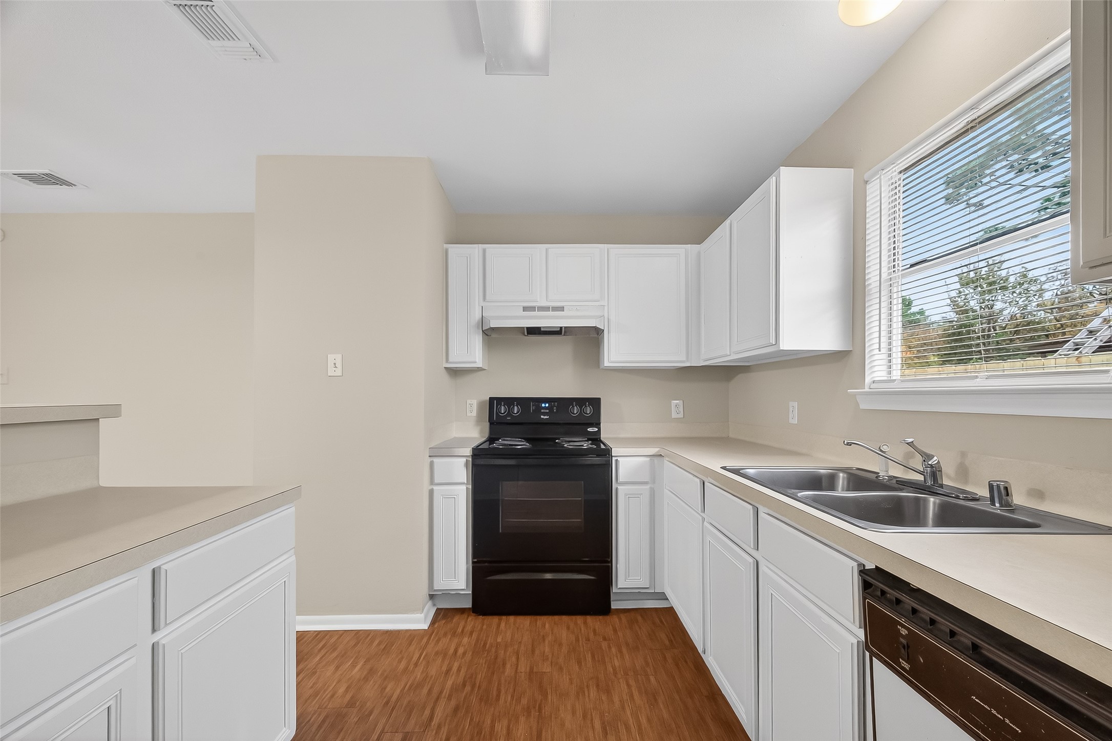 16022 Old River Road Channelview, TX 77530 - Photo 14 of 34