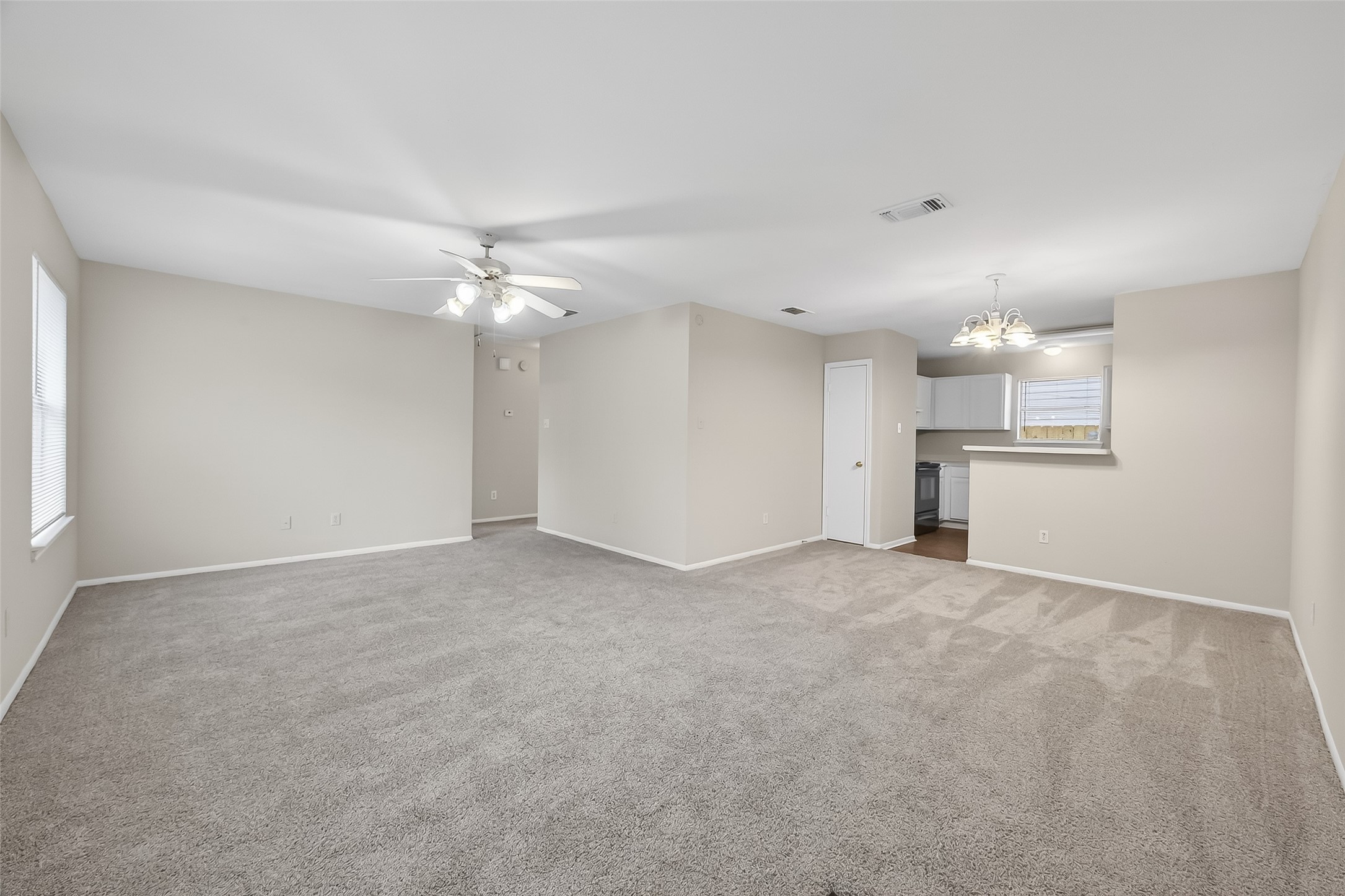 16022 Old River Road Channelview, TX 77530 - Photo 6 of 34