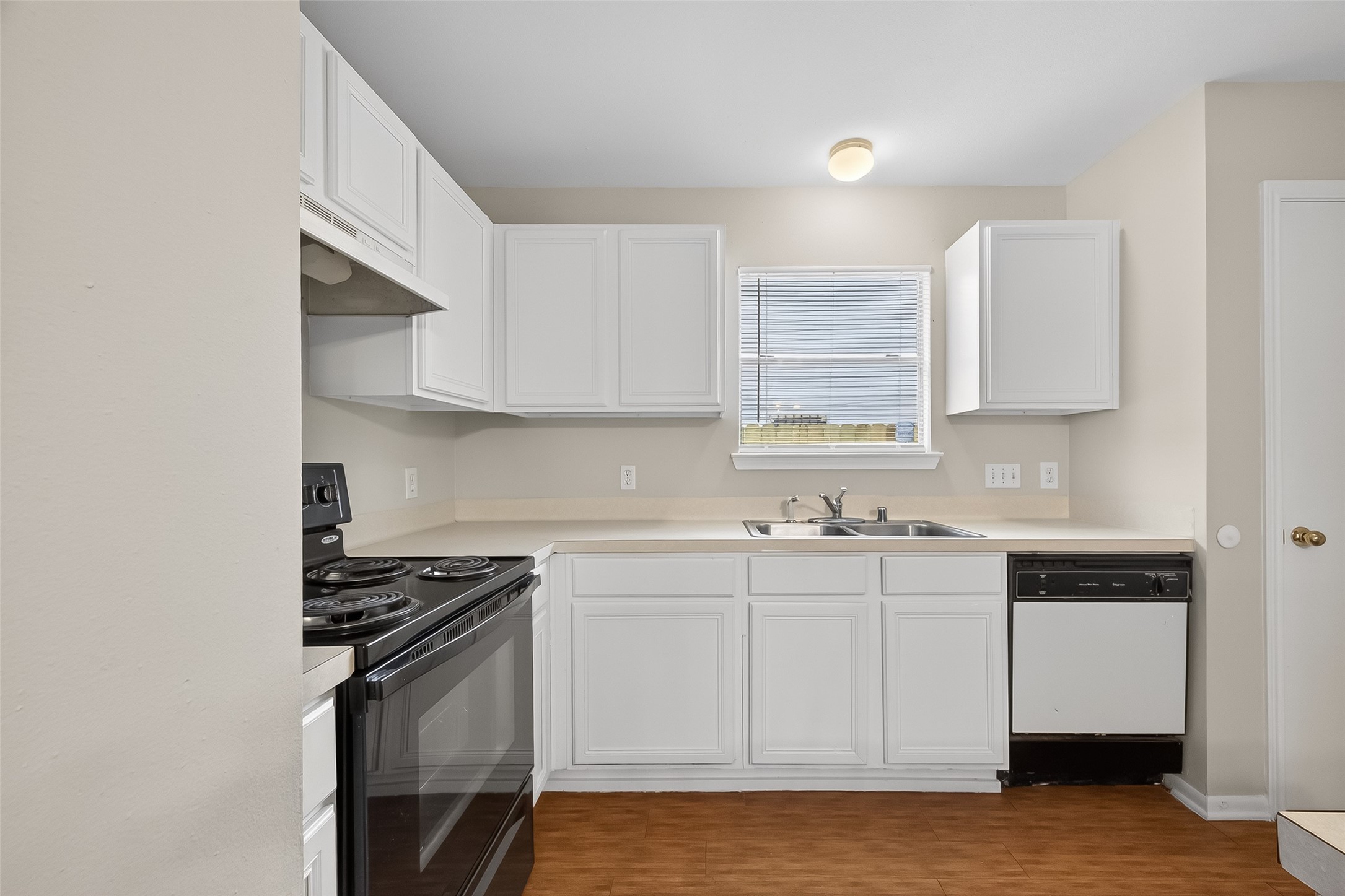 16022 Old River Road Channelview, TX 77530 - Photo 10 of 34