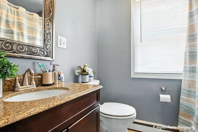 $1,800 | 37319 Granada Boulevard, Lake Villa, IL 60046