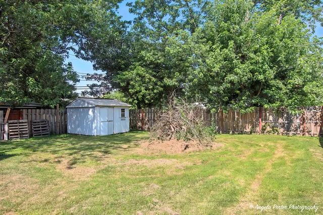 $1,800 | 37319 Granada Boulevard, Lake Villa, IL 60046