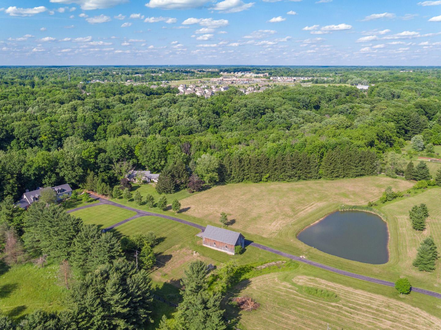 572 Home Road Delaware, OH 43015 - Photo 2 of 13 Gallery Image 2