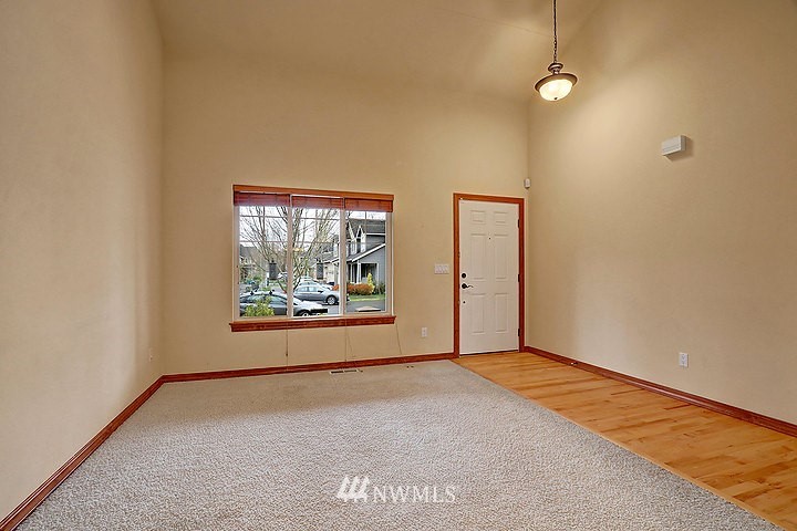211 196th Place Southwest Bothell, WA 98012 - Photo 3 of 19