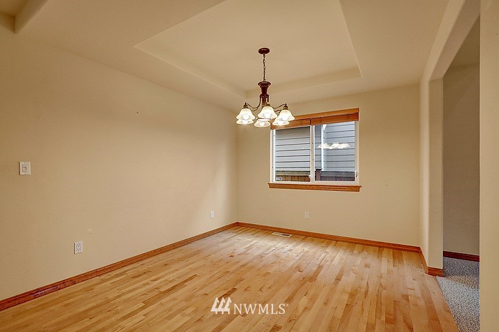 211 196th Place Southwest Bothell, WA 98012 - Photo 4 of 19