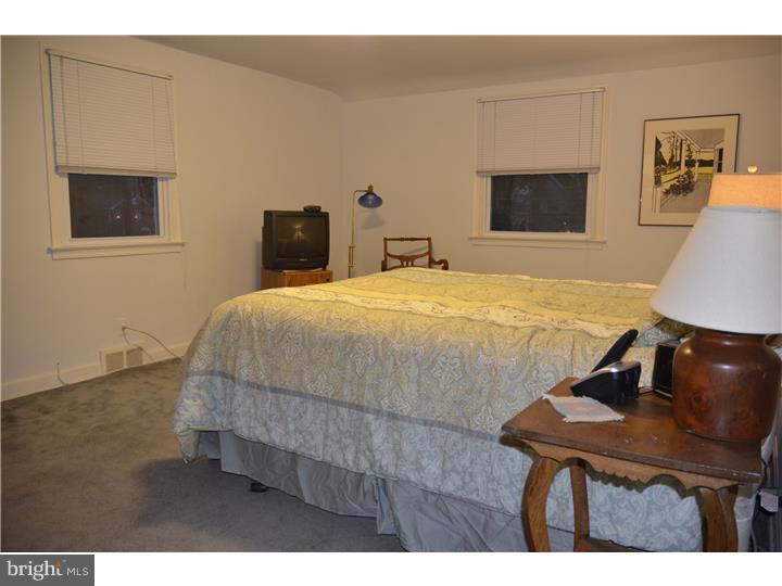 562 Haverford Road Havertown, PA 19083 - Photo 13 of 17 Bedroom 2