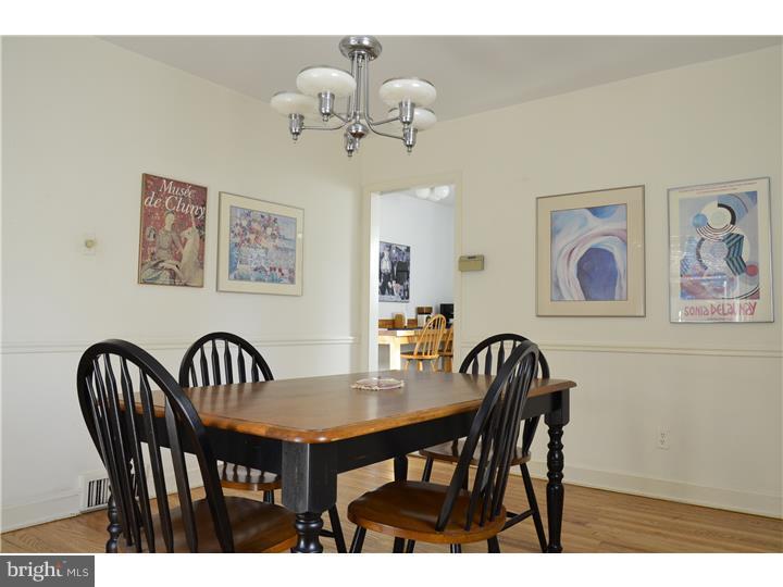 562 Haverford Road Havertown, PA 19083 - Photo 5 of 17 Dining Room