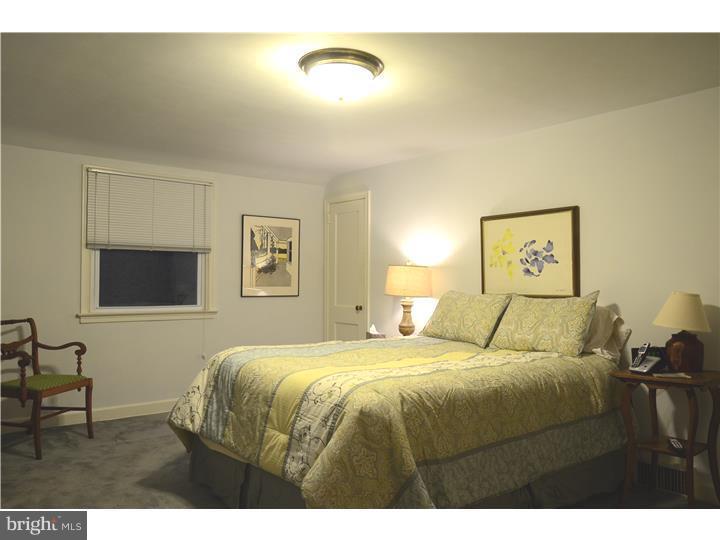562 Haverford Road Havertown, PA 19083 - Photo 10 of 17 Master Bedroom
