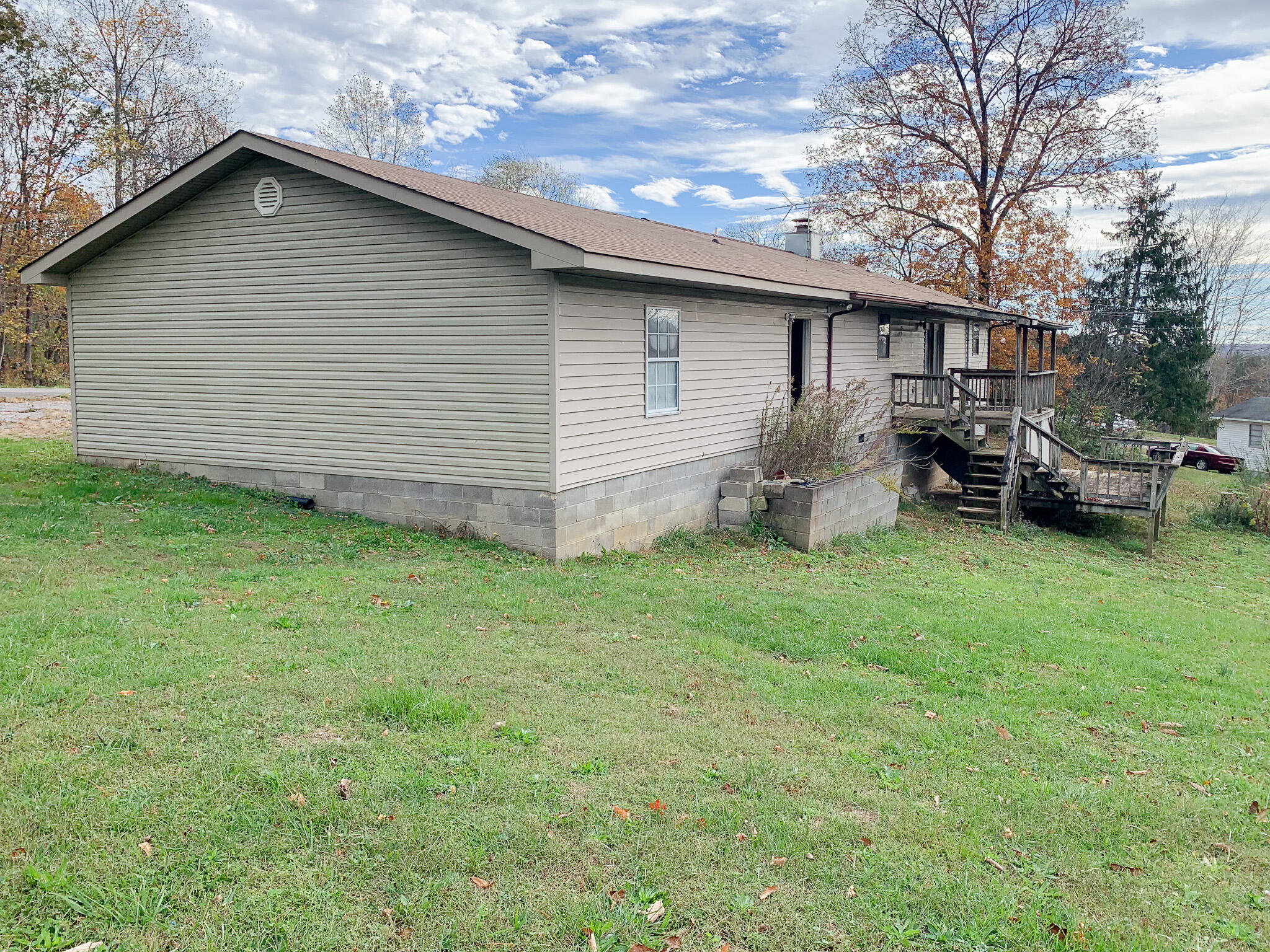 360 Green Road Whitwell, TN 37397 - Photo 2 of 18 IMG_2649
