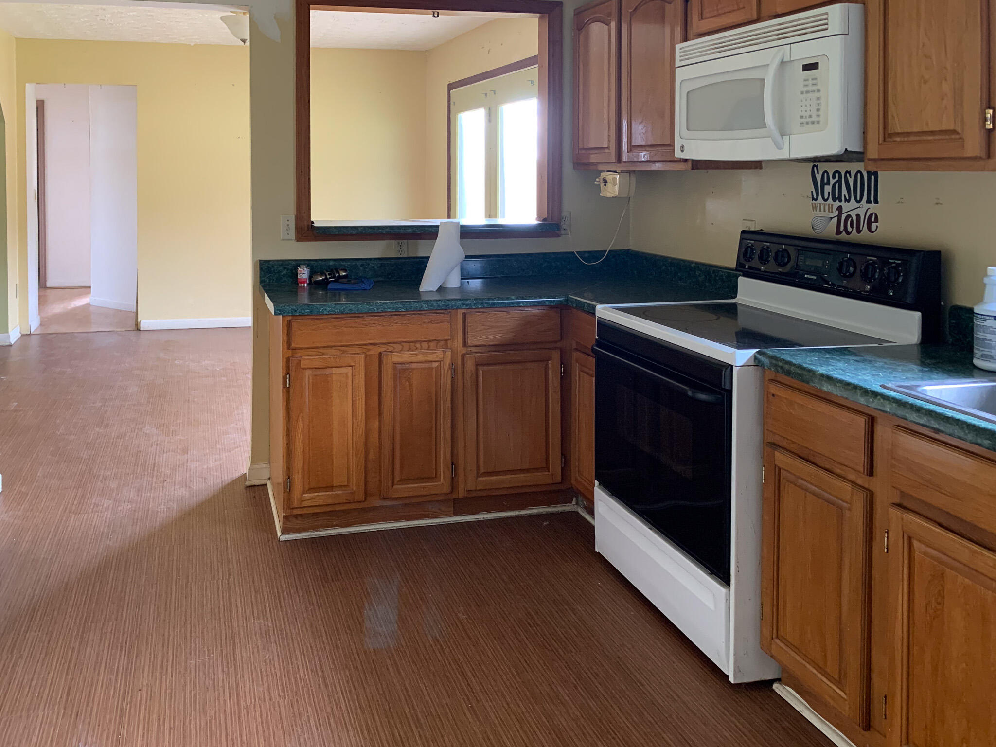 360 Green Road Whitwell, TN 37397 - Photo 5 of 18 IMG_2663 2
