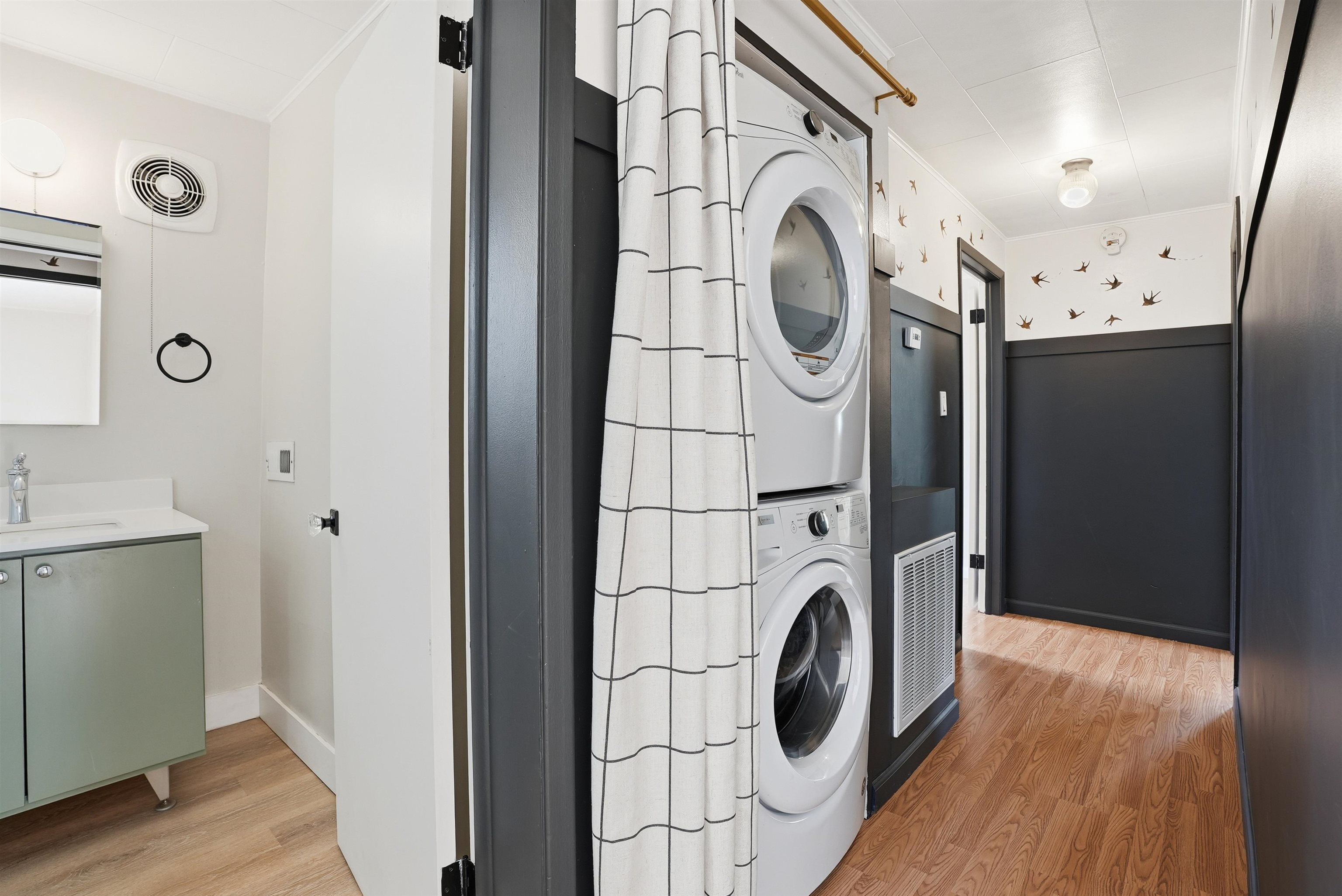 522 East 8th Avenue Spokane, WA 99202 - Photo 12 of 37