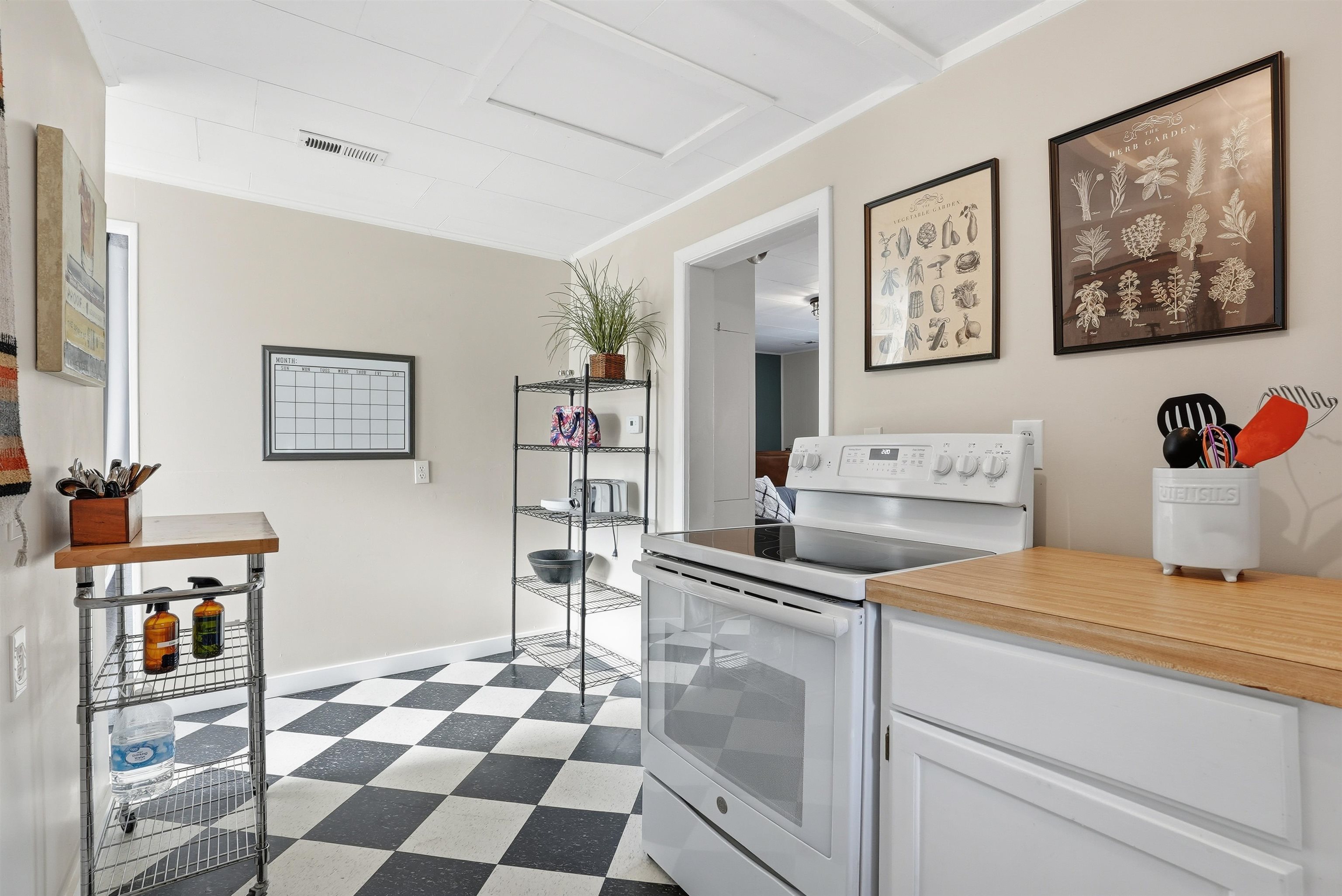 522 East 8th Avenue Spokane, WA 99202 - Photo 22 of 37