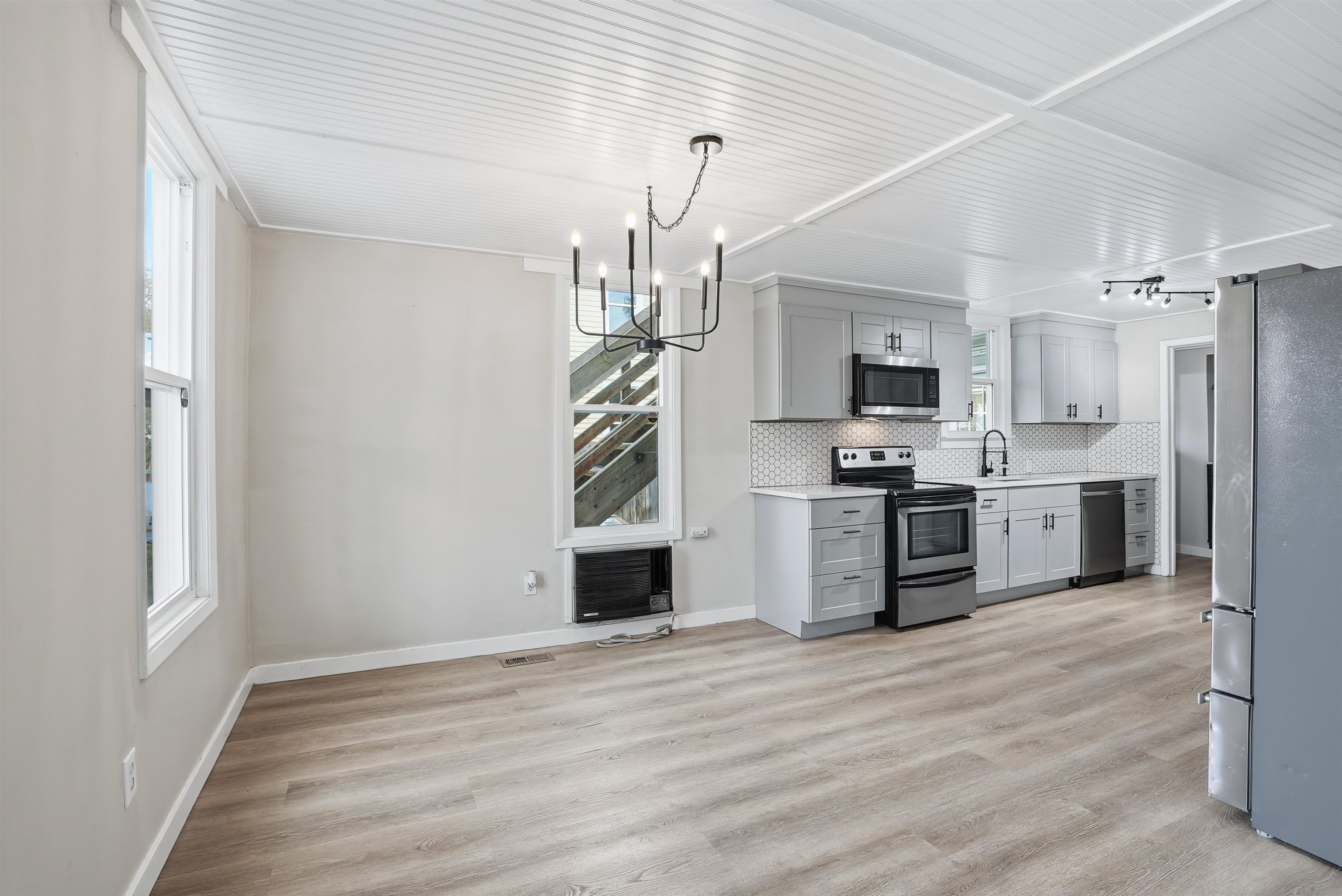 522 East 8th Avenue Spokane, WA 99202 - Photo 5 of 37