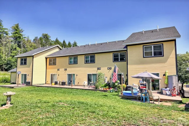 $1,450,000 | 15023 Highway 23, Prattsville, NY 12468