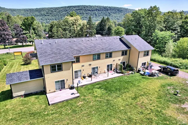 $1,450,000 | 15023 Highway 23, Prattsville, NY 12468