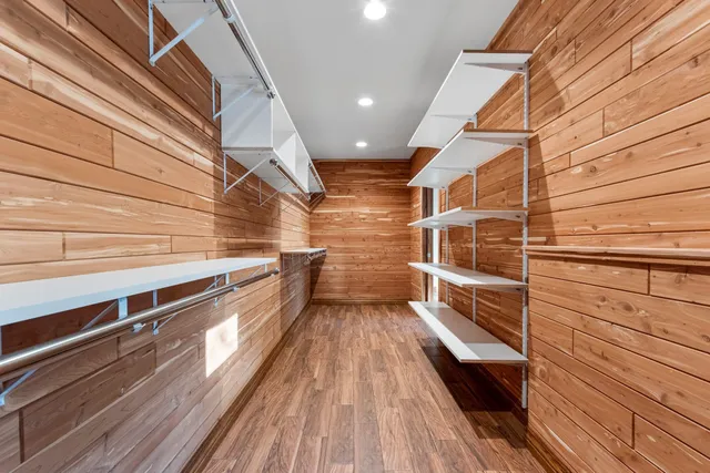 $1,299,000 | 315 West Highland Drive, Oconto Falls, WI 54154