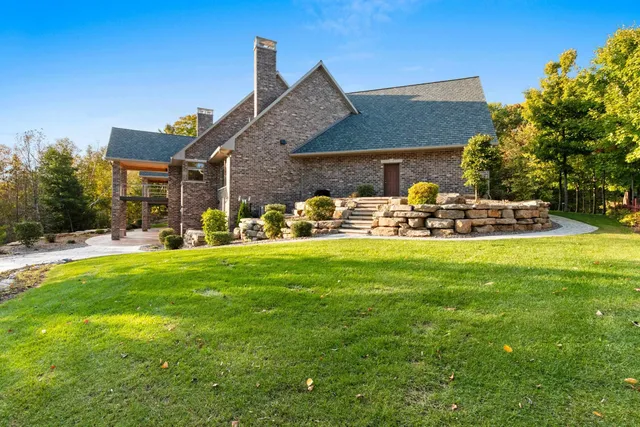 $1,299,000 | 315 West Highland Drive, Oconto Falls, WI 54154