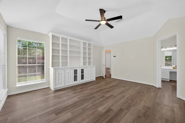 $399,500 | 2503 Falcon Ridge Street, Pearland, TX 77584