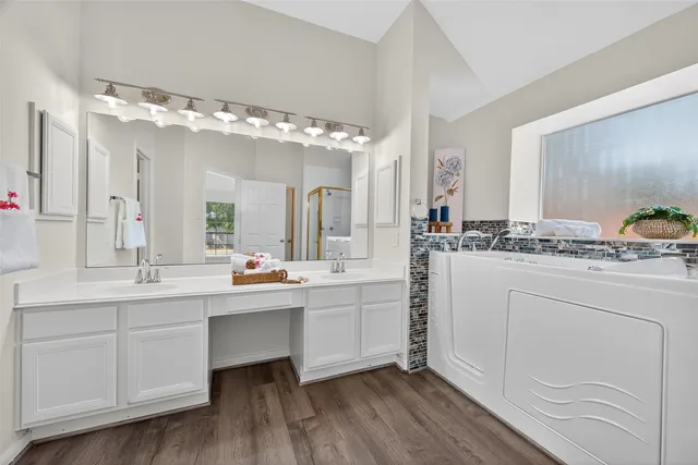 $399,500 | 2503 Falcon Ridge Street, Pearland, TX 77584