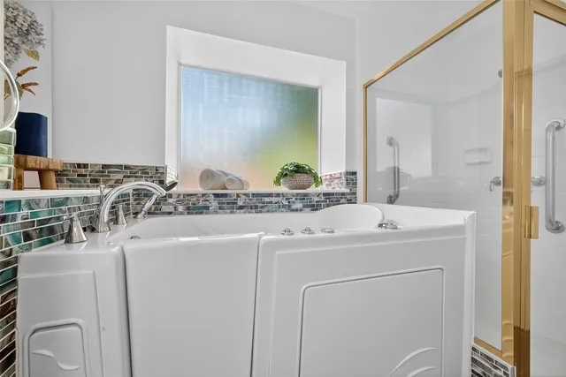 $399,500 | 2503 Falcon Ridge Street, Pearland, TX 77584