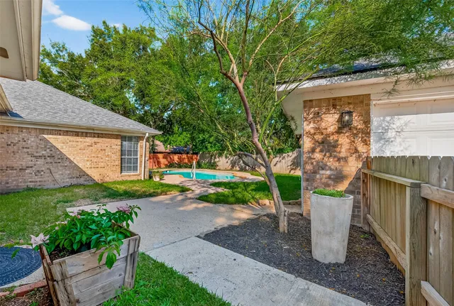 $399,500 | 2503 Falcon Ridge Street, Pearland, TX 77584
