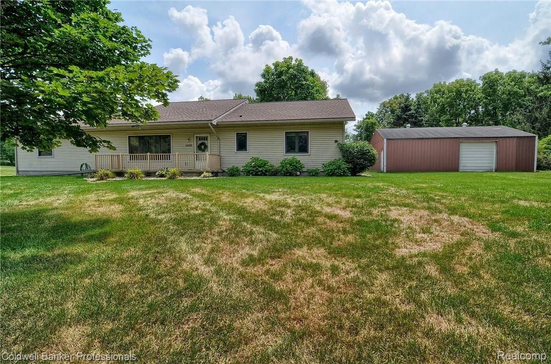 25452 Johns Road South Lyon, MI 48178 - Photo 25 of 34 025-Rear.jpg