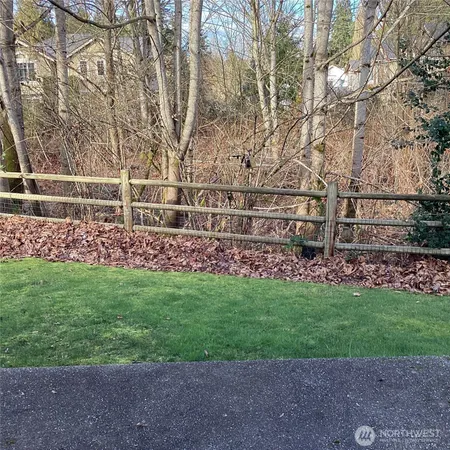 $3,150 | 2715 158th Place Southwest, Lynnwood, WA 98087