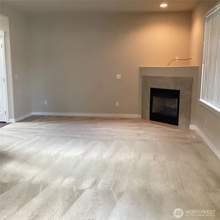 $3,150 | 2715 158th Place Southwest, Lynnwood, WA 98087
