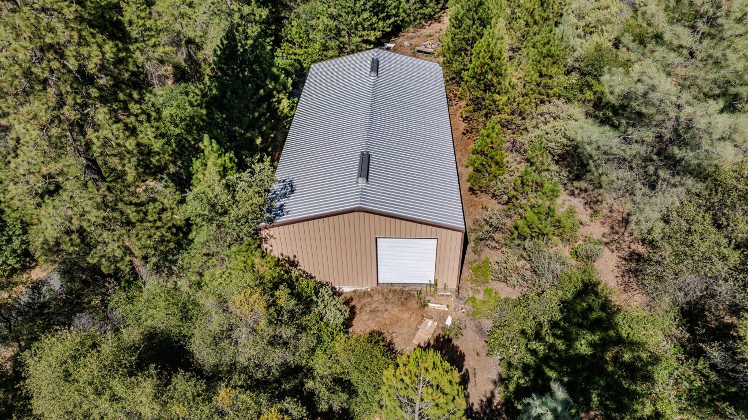6240 Michel Road Mountain Ranch, CA 95246 - Photo 38 of 92
